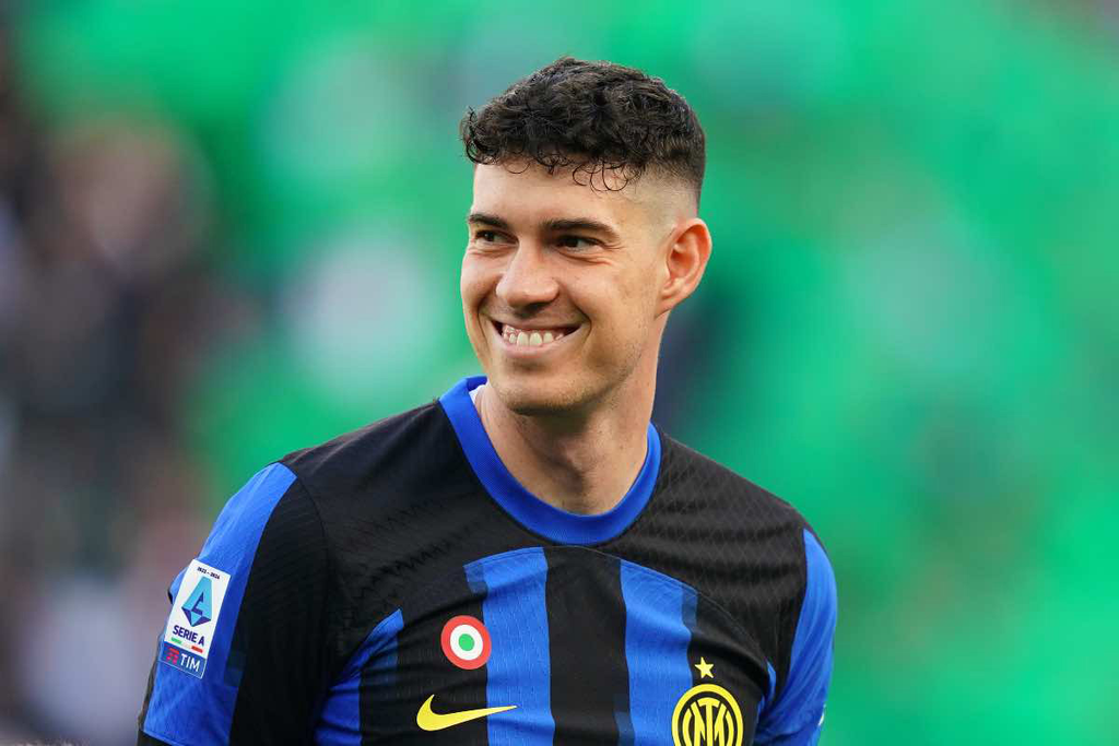 Biography of Alessandro Bastoni: The Elite Left-Footed Defender of Inter Milan